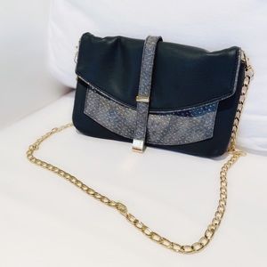 NW Deux Lux Gray and Gold Purse w/Gold Chain Strap